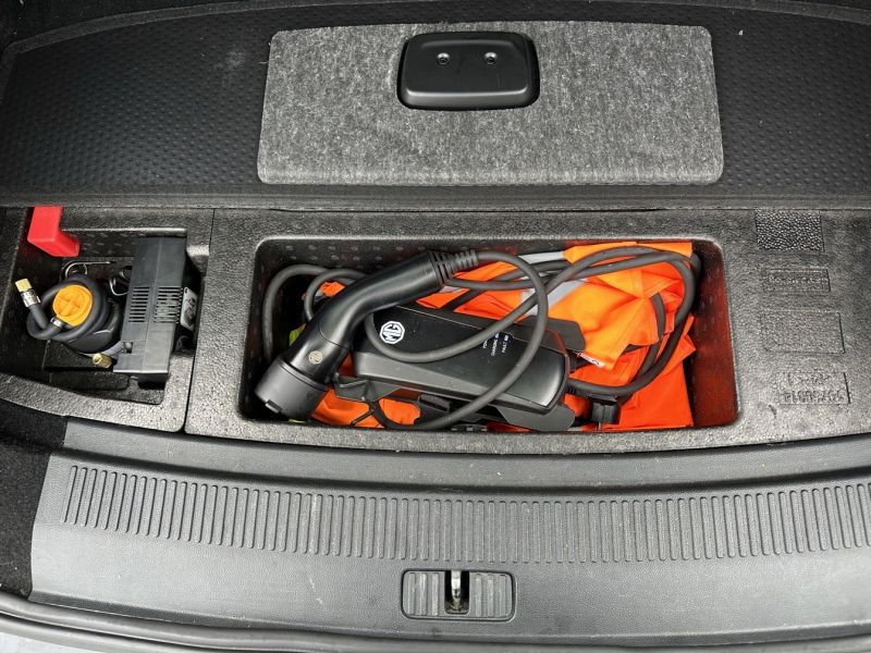 Théobald Occasion MG Marvel R Electrique SUV Noir